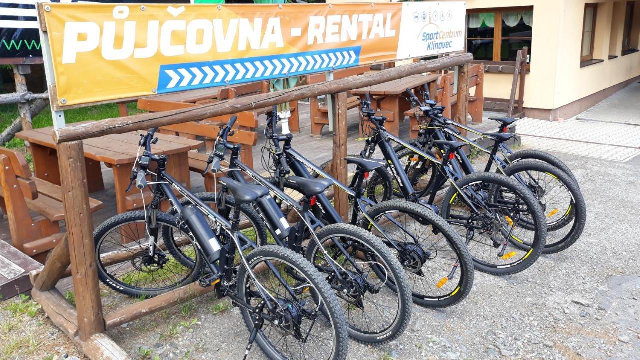 Sportcentrum Klinovec Loučná pod Klínovcem Exteriör bild